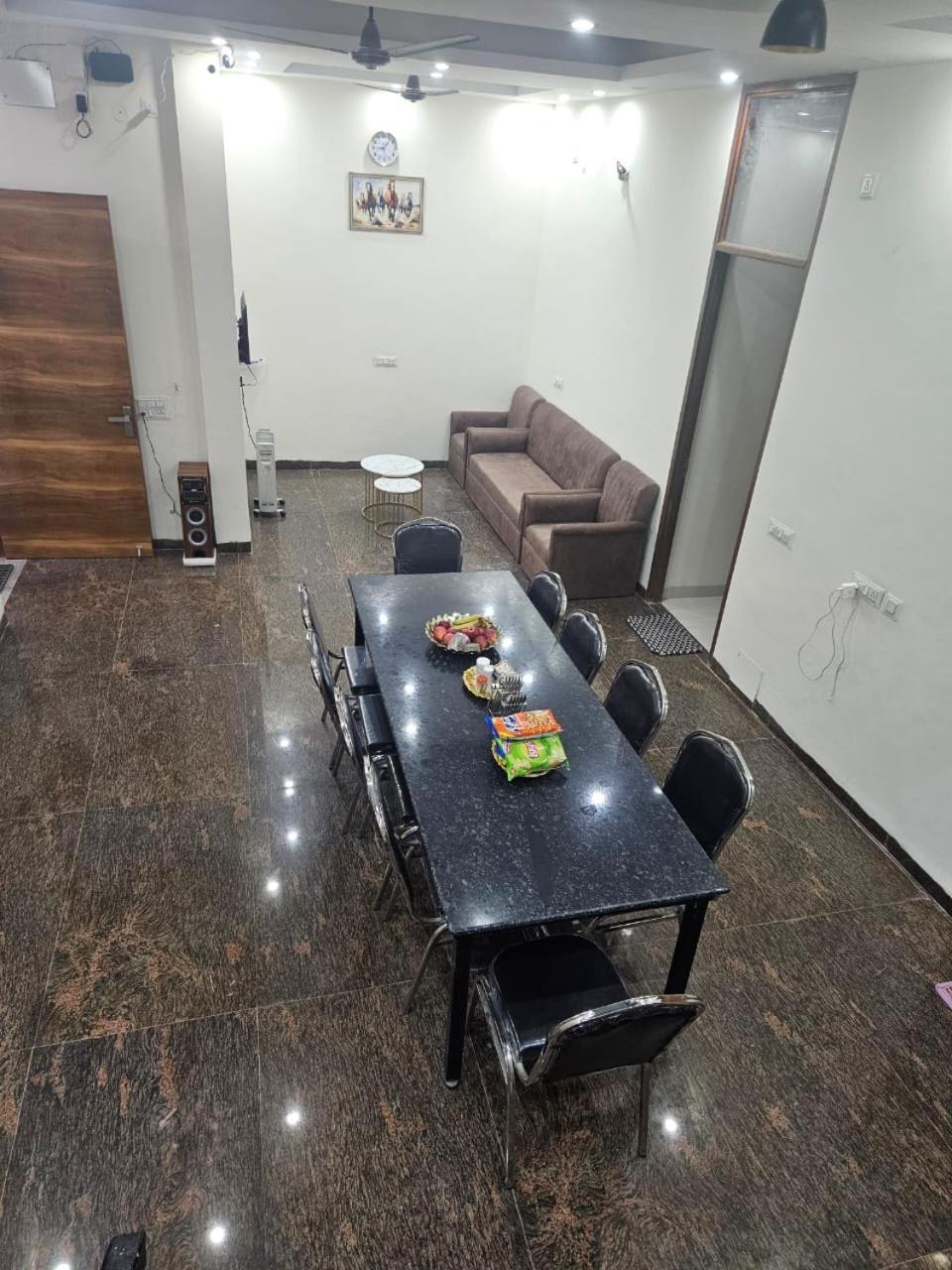 Ashirwaad 249 Bed & Breakfast Greater Noida Luaran gambar