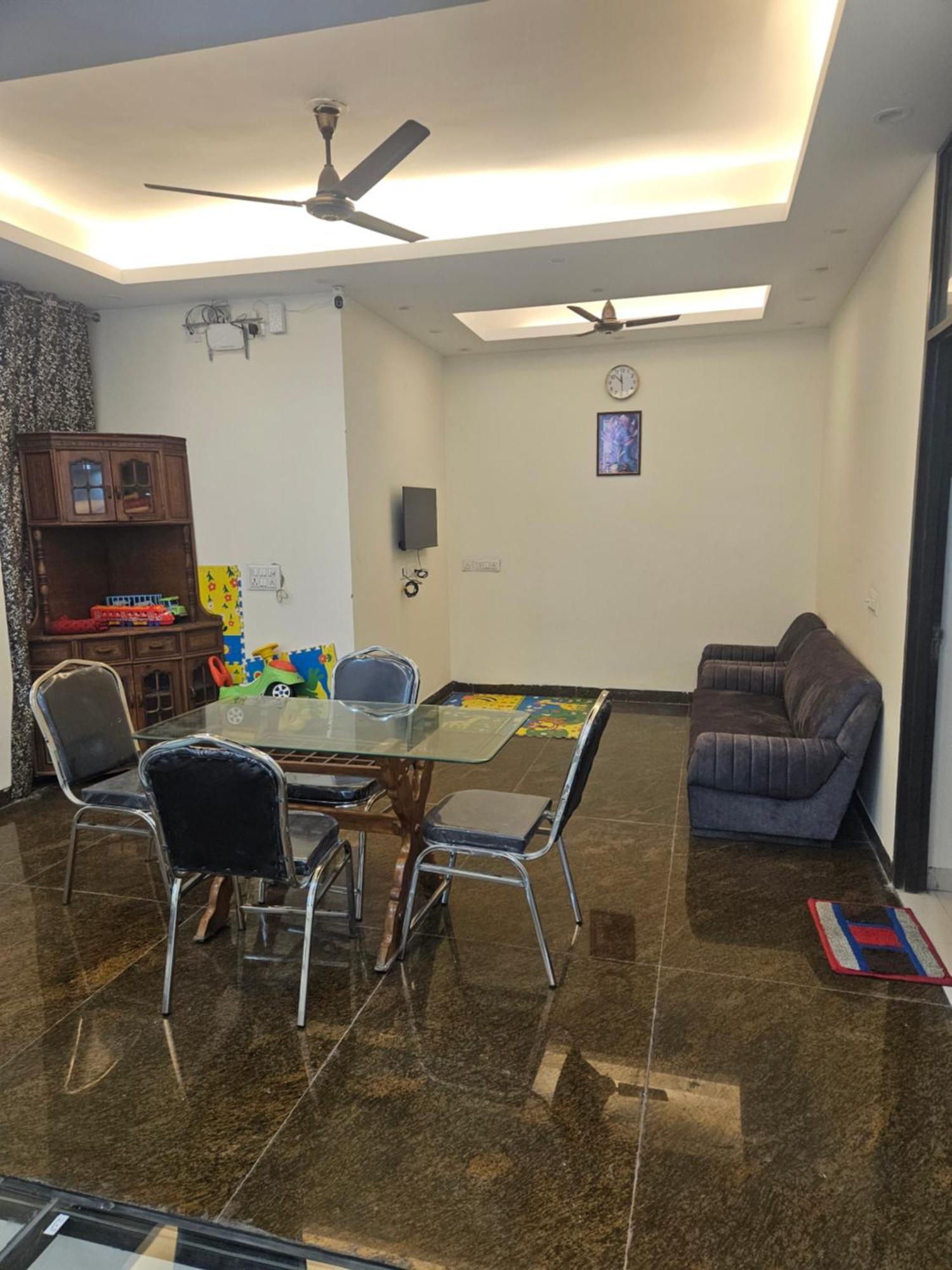Ashirwaad 249 Bed & Breakfast Greater Noida Luaran gambar
