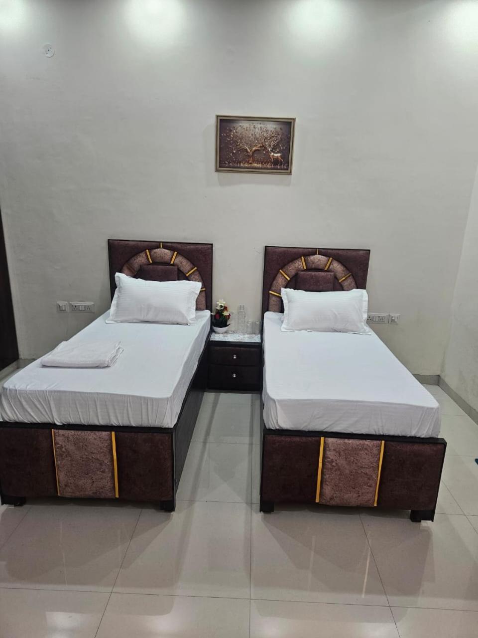 Ashirwaad 249 Bed & Breakfast Greater Noida Luaran gambar